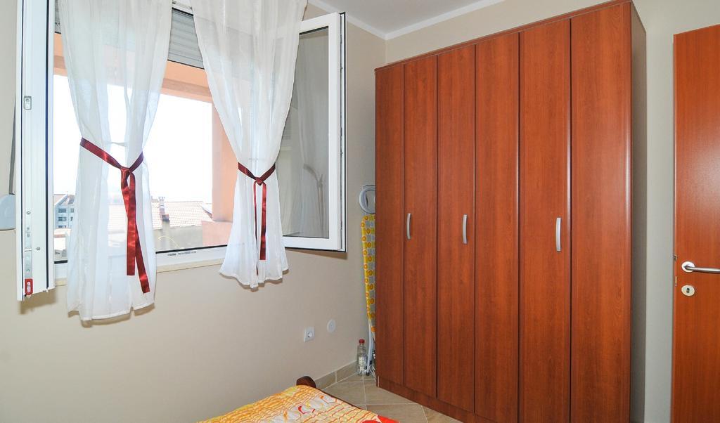 Apartments Mira Tivat Eksteriør billede