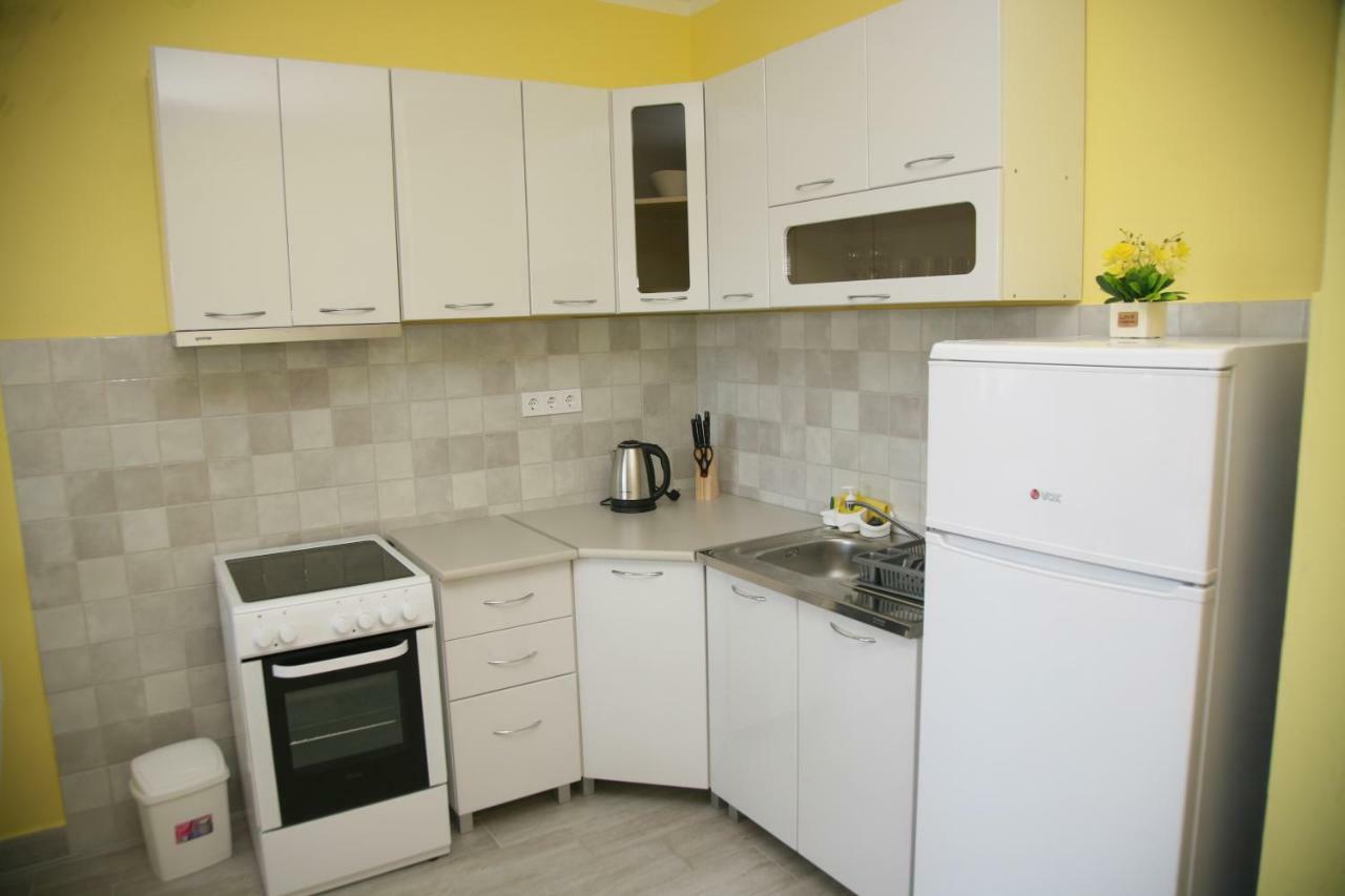 Apartments Mira Tivat Eksteriør billede